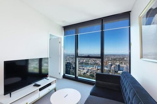 Two-Bedroom One Bathroom Sky High Apartment (4 Guests)