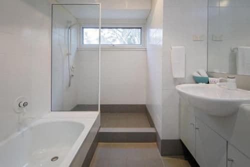 Five-Bedroom Apartment