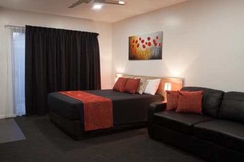 Queen Room - Disability Access