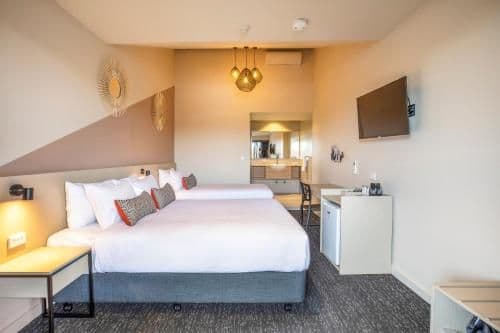 Triple Room with Free Welcome Drink for Two Guests