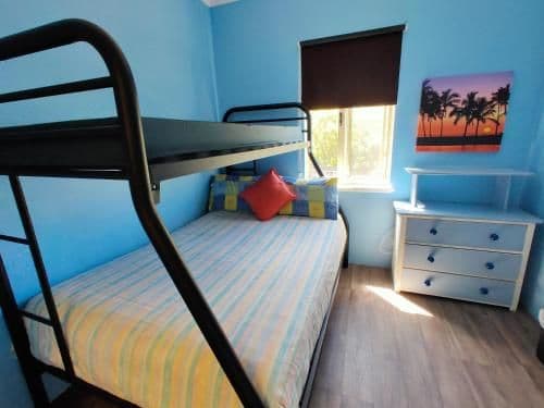 Standard Double Room with Shared Bathroom