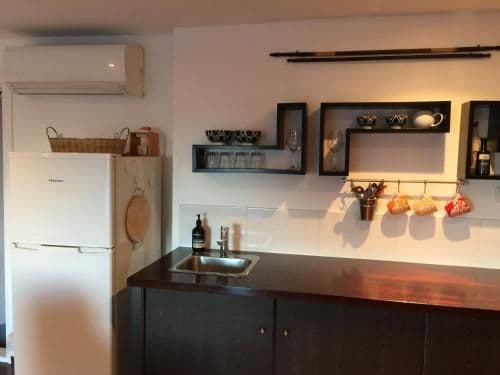Studio Apartment - Pet-friendly