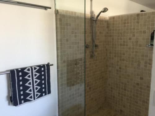 Studio Apartment - Pet-friendly