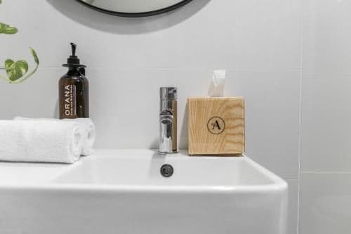 Single Room with Shared Bathroom