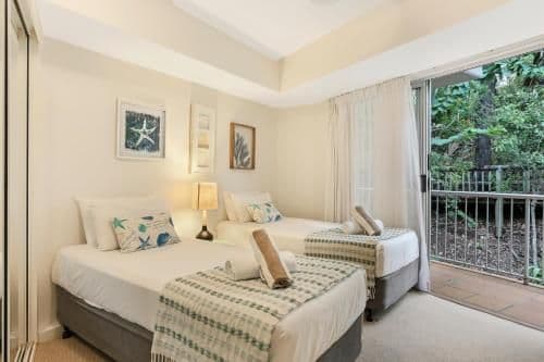 Two-Bedroom Apartment Ocean Aspect - 10