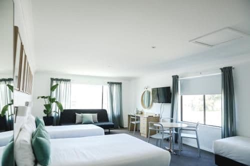 Classic Quadruple Room