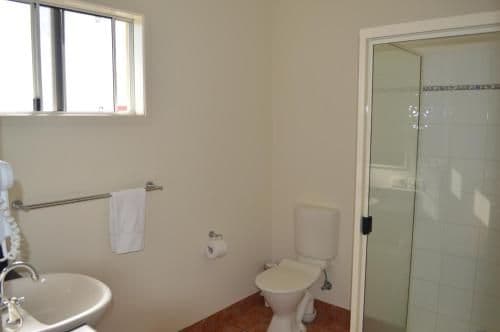 Deluxe King Room with Spa Bath