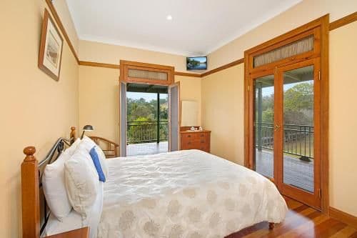 Grevillea Queen Room