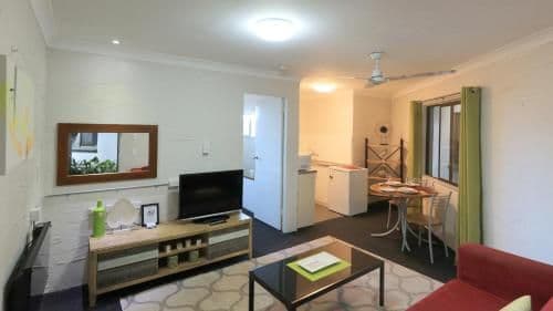 Queen Suite