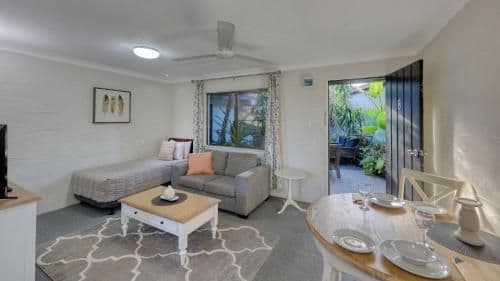 Queen Suite