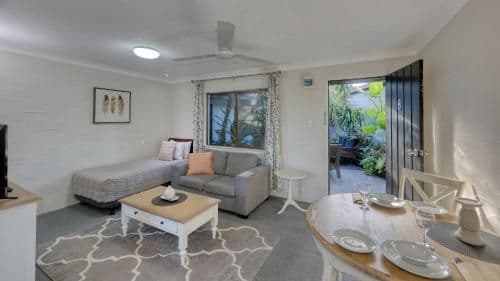 Queen Suite