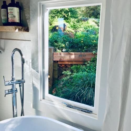 Deluxe Bungalow with Garden View