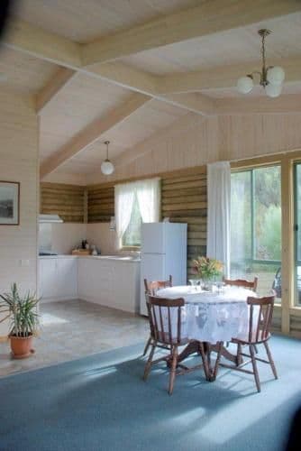 One-Bedroom Cottage - Hideaway