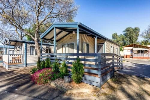 Deluxe Twin Cabin - Disability Access (5 Guests)