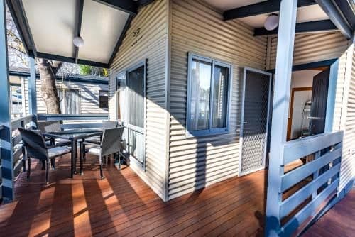 Deluxe Twin Cabin - Disability Access (5 Guests)