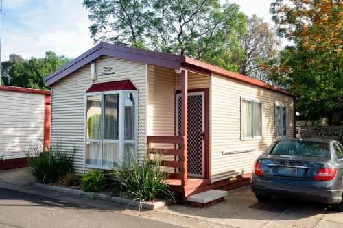 Family Twin Cabin (5 Guests)