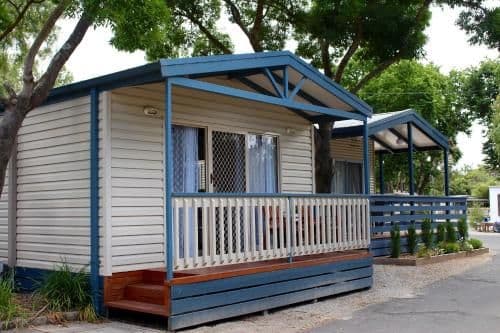 Family Twin Cabin (5 Guests)