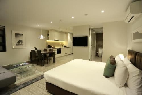 Studio Panoramic Suite