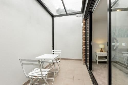 Luxury Two-Bedroom Apartment (BAL7DAR)