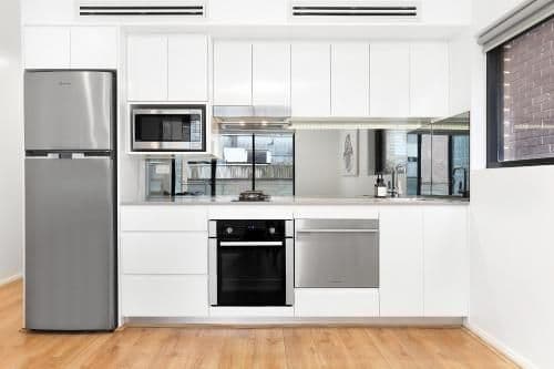 Luxury One-Bedroom Apartment (BAL3DAR)