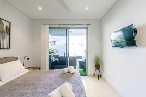 Deluxe Apartment