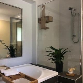 Apartment with Garden View