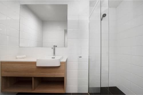 Deluxe Two-Bedroom Suite - Weekly Housekeeping