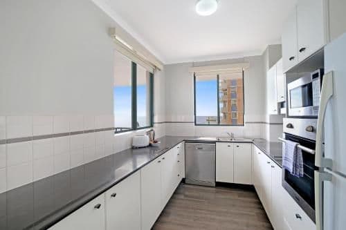 Three-Bedroom Deluxe Apartment