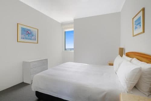 Three-Bedroom Deluxe Apartment