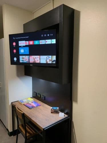 Deluxe Studio