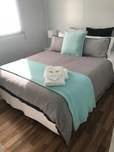 2 Bedroom Poolside Cabin