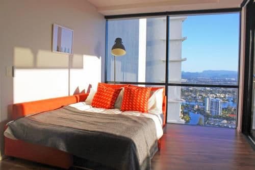 Luxury One-Bedroom Apartment with River Views 