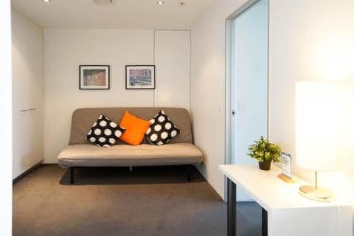Luxury One-Bedroom Apartment with Ocean Views 