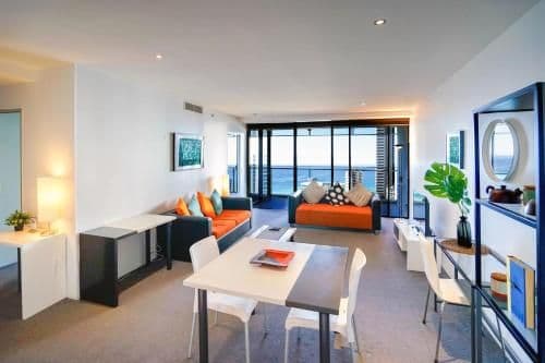 Luxury One-Bedroom Apartment with Ocean Views 
