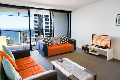 Luxury One-Bedroom Apartment with Ocean Views 