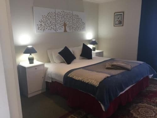 Lake View Suite