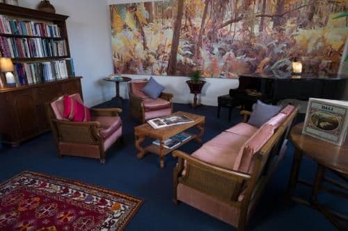 Superior King Room with En Suite Bathroom