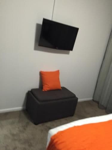 Two-Bedroom Apartment with 2 Bathrooms
