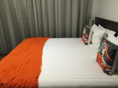 Two-Bedroom Apartment with 2 Bathrooms
