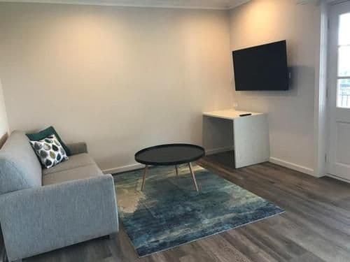 One-Bedroom Apartment with Ocean View