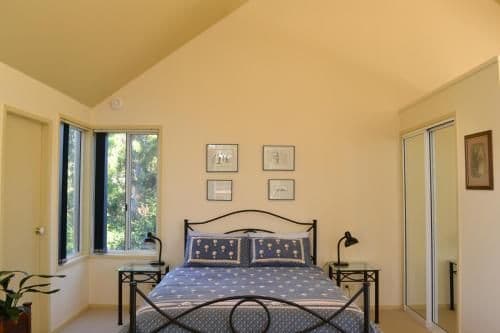 Cottage with Sea View - Eagles Nest Cottage