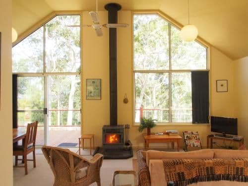 Cottage with Sea View - Eagles Nest Cottage