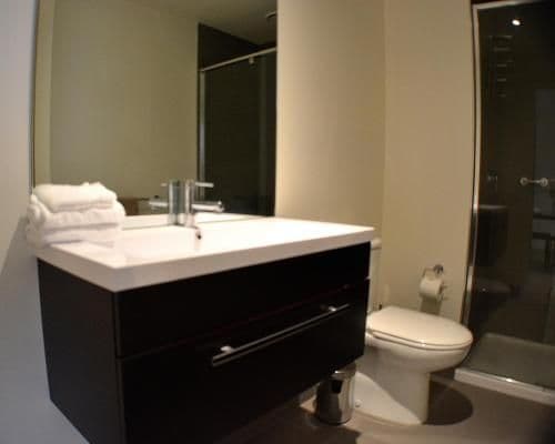 Two-Bedroom Apartment with Balcony - 283 City Road