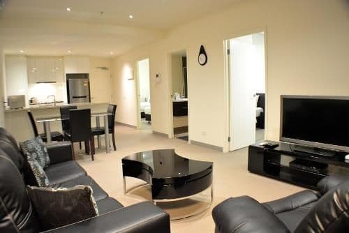 Two-Bedroom Apartment with Balcony - 283 City Road
