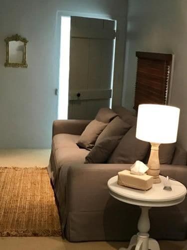 One-Bedroom Back Apartment 2