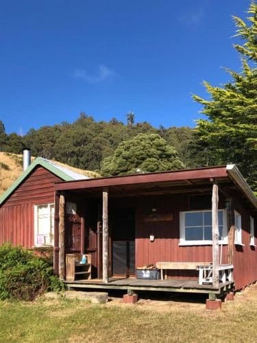 One-Bedroom Cottage - Hop Pickers Hut
