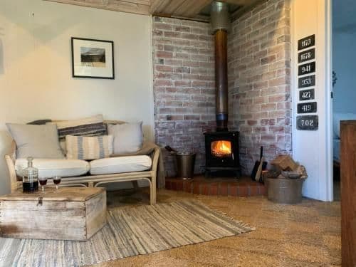 Two-Bedroom Cottage - Pearl's