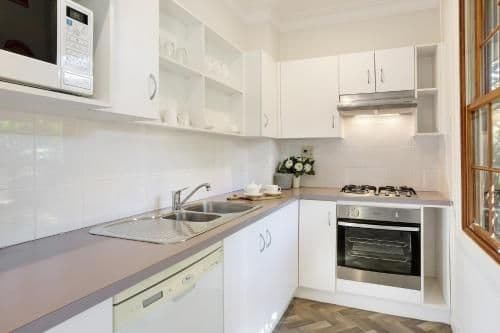 Standard Queen Apartment - 1