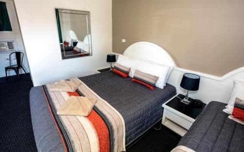 Deluxe Triple Room