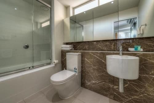 One-Bedroom Apartment with Spa Bath